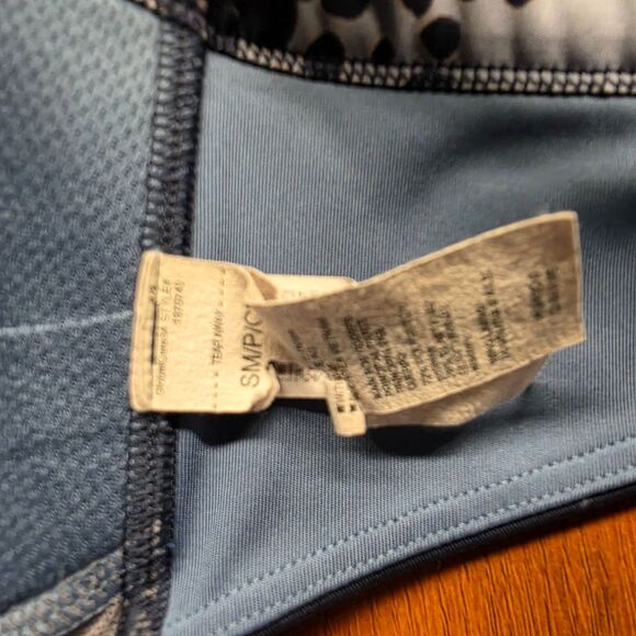 Under Armour UA Breathelux High Impact Sports Bra Size Small (30-34C-DD) - Picture 8 of 9